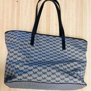 Michael Kors Jenn Grey/Black Canvas Tote